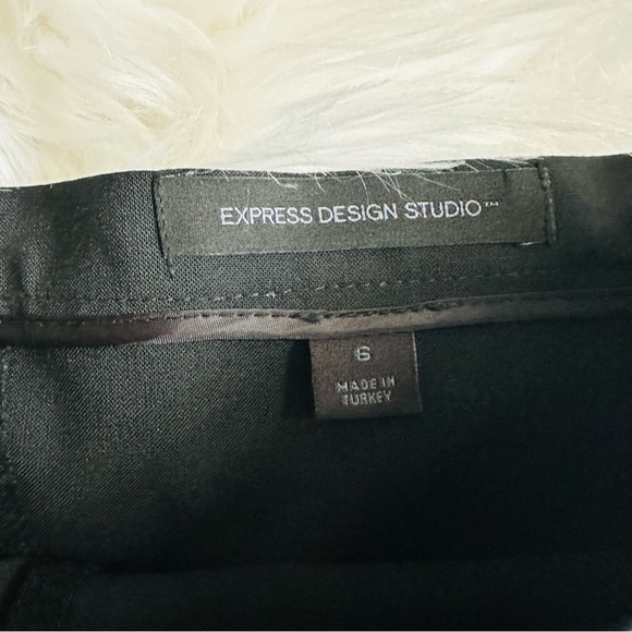 Like New Express Design Studio Fit and Flare Skirt, 6 - Picture 3 of 5
